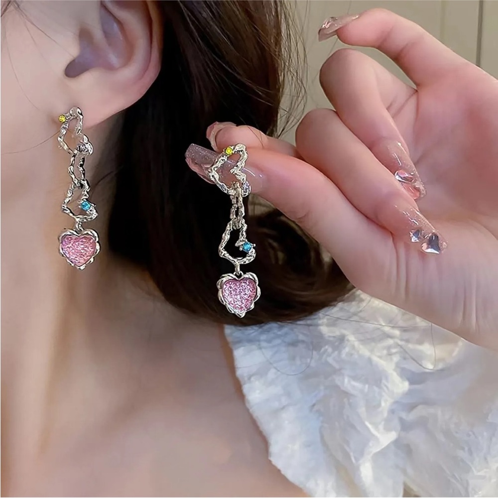 Earrings - Picture 9 of 11